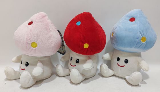 Tre dischi a colori di funghi in movimento sinistra e destra giocattolo elettrico di peluche dolce bambola di comfort