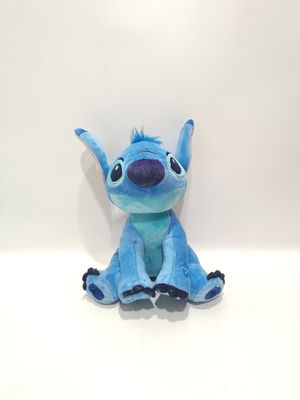Il giocattolo di peluche parlante seduto Stitch è carino, con altezze di 7,09 pollici e 11,02 pollici