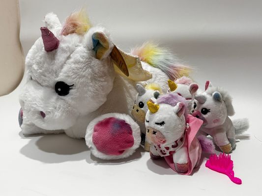 Giocattoli per feste personalizzati di peluche stufati animalia di cartoni animati unicorno party set giocattoli per bambini